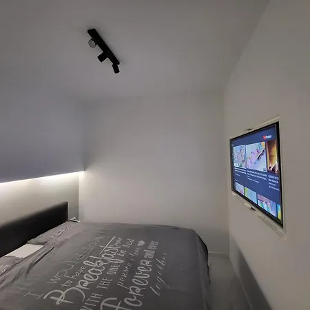 Downtown Apartment *